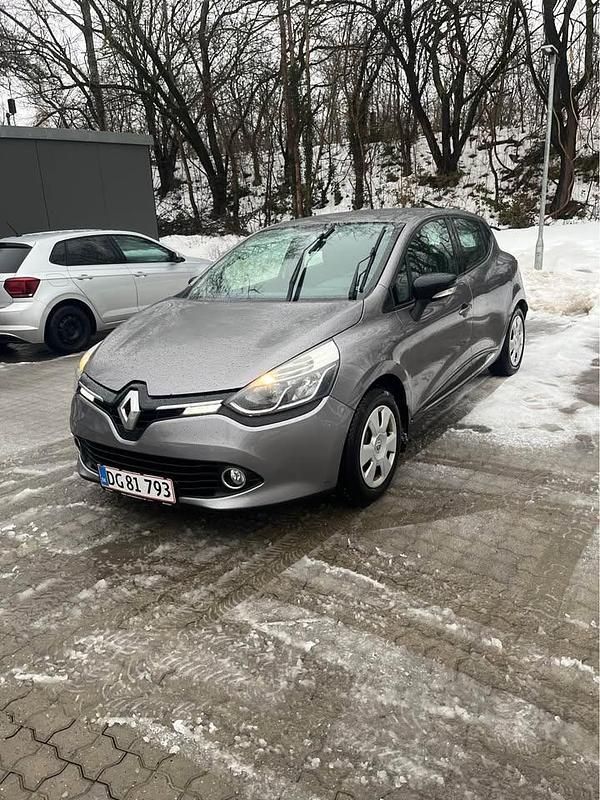 Brugt Renault Clio IV 90 HK (66 kW) 2015 Hatchback