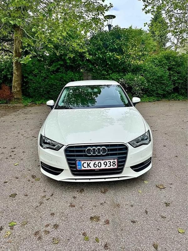Hvid Brugt 2014 Audi A3 Sedan | 79.999 kr. - Billede 1/4
