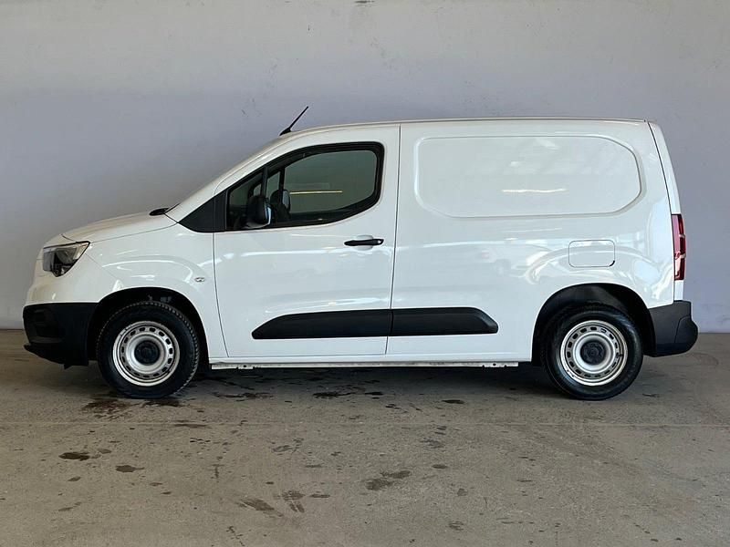 Brugt Opel Combo Enjoy Plus 102 HK (75 kW) 2022 Hvid MPV