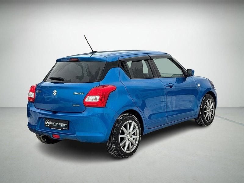 Brugt Suzuki Swift Action 90 HK (66 kW) 2020 Mørkblå Hatchback