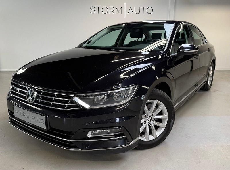 Sortmetal Brugt 2017 VW Passat R-line Sedan | 139.900 kr. (God pris) - Billede 1/4