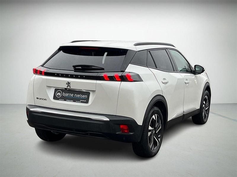 Brugt Peugeot e-2008 Allure 100 kW (136 HK) 2020 Hvidmetal SUV
