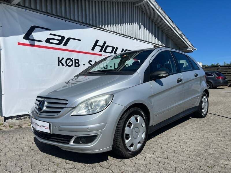 Sølvmetal Brugt 2006 Mercedes B200 MPV | 48.000 kr. - Billede 1/4