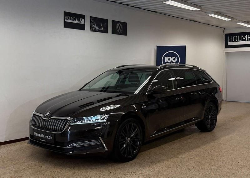 Brunmetal Brugt 2020 Skoda Superb LAURIN & KLEMENT Stationcar | 204.900 kr. (Dyr) - Billede 1/4