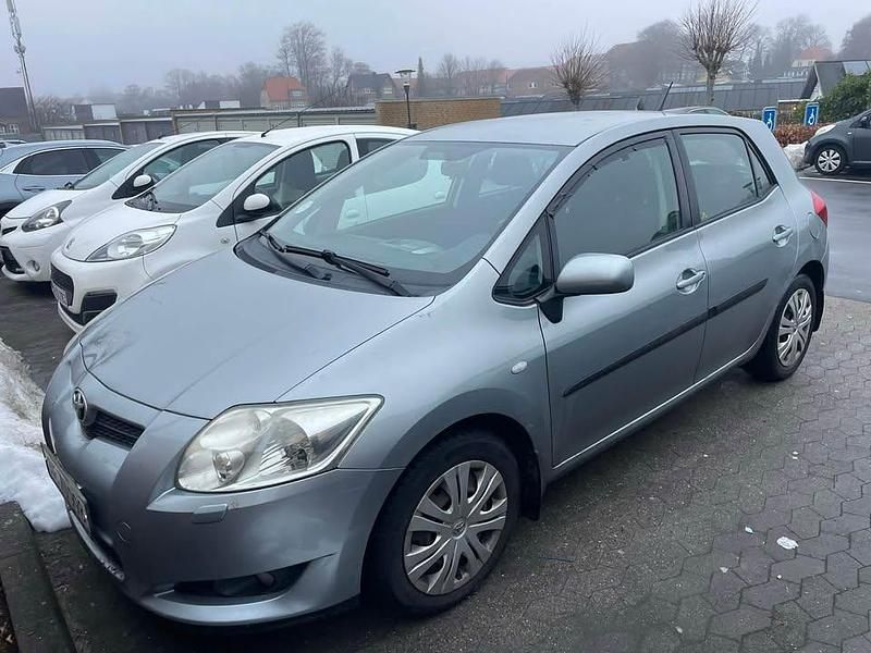 Brugt Toyota Auris 124 HK (91 kW) 2009 Hatchback
