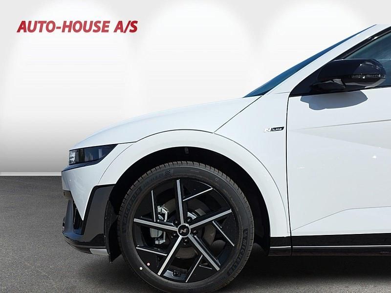 Ny Hyundai Ioniq N Line 168 kW (229 HK) 2025 Hvid Hatchback