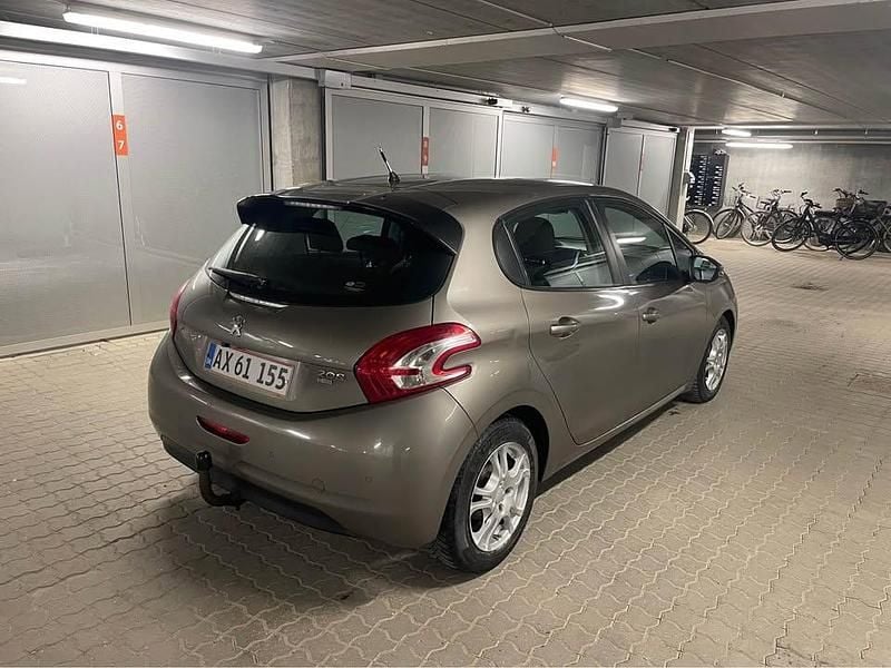 Brugt Peugeot 208 68 HK (50 kW) 2012 Hatchback