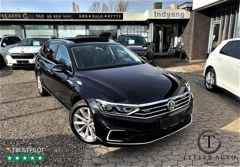 Sortmetal Brugt 2020 VW Passat Highline Stationcar | 299.800 kr. - Billede 1/4