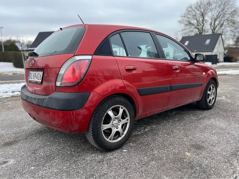 Brugt Kia Rio 97 HK (71 kW) 2006 MPV