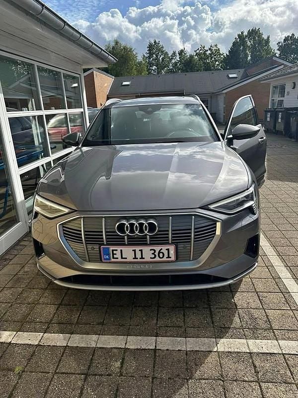 Grå Brugt 2020 Audi e-tron S-Line SUV | 210.000 kr. (God pris) - Billede 1/4