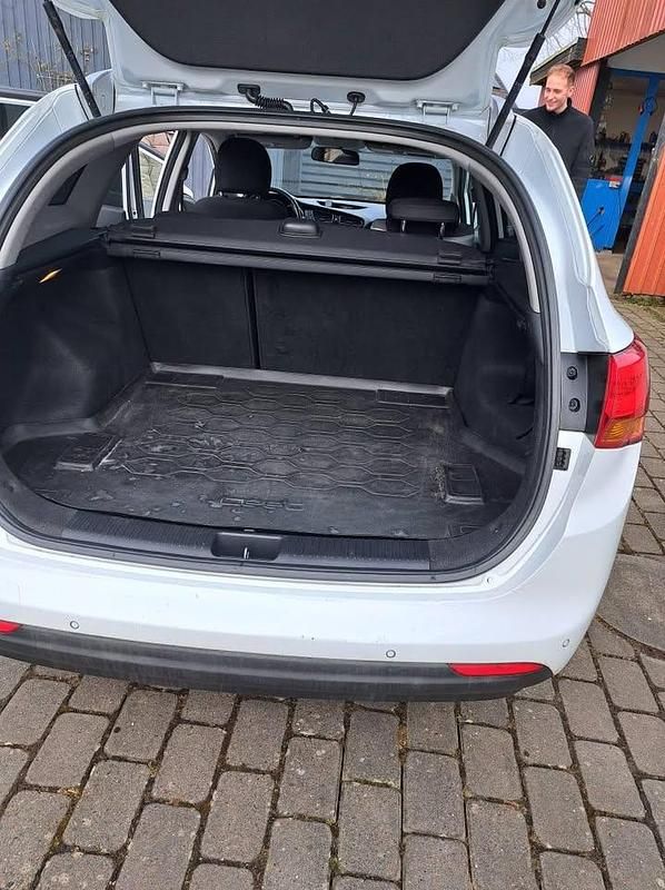 Brugt Kia Ceed 128 HK (94 kW) 2015 Hvid Hatchback