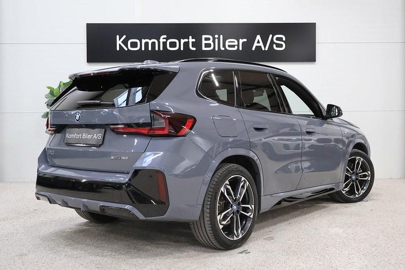 Brugt BMW iX1 M Sport 230 kW (313 HK) 2023 Gråmetal SUV