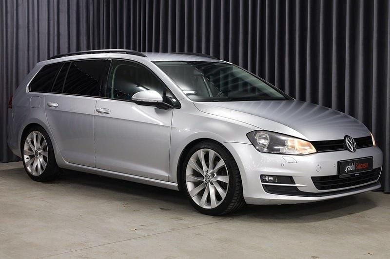 Sølvmetal Brugt 2013 VW Golf VII Comfortline Stationcar | 74.900 kr. (God pris) - Billede 1/4