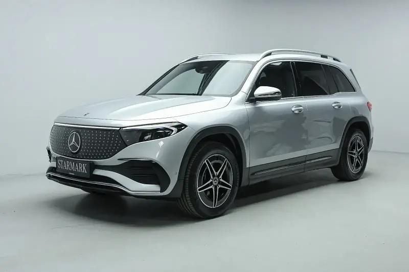 Sølv Brugt 2024 Mercedes EQB250+ AMG SUV | 384.900 kr. (Lidt for dyr) - Billede 1/4