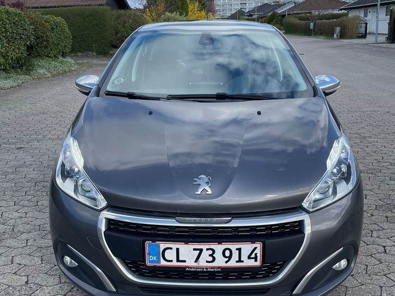 Brugt 2019 Peugeot 208 Hatchback | 99.500 kr. (Lidt for dyr) - Billede 1/3