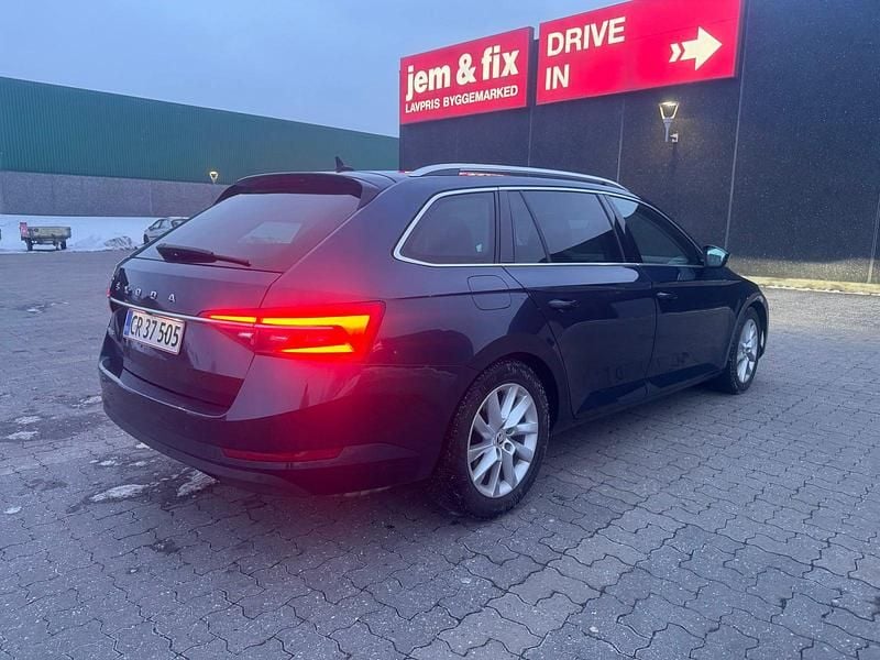 Brugt Skoda Superb Business Line 190 HK (139 kW) 2019 Blåmetal Stationcar