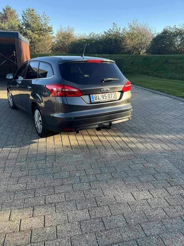 Brugt Ford Focus 125 HK (91 kW) 2017 Grå Stationcar