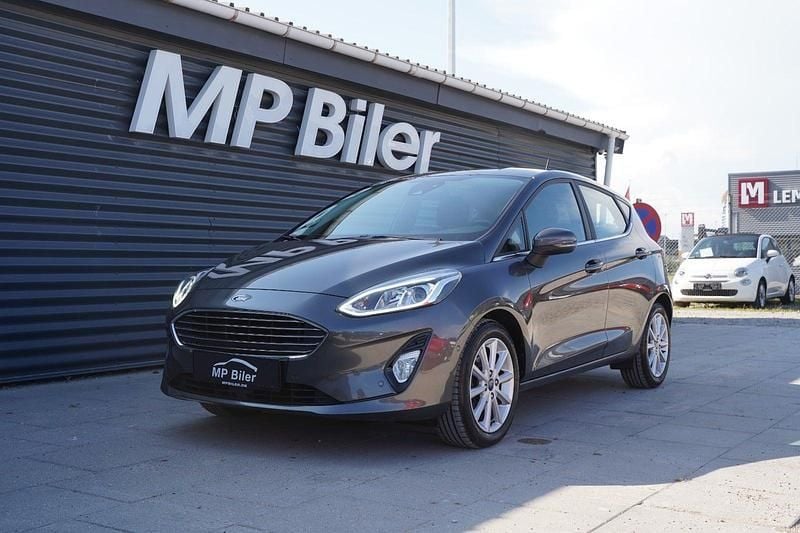 Koksmetal Brugt 2020 Ford Fiesta Titanium Hatchback | 94.900 kr. (Fair pris) - Billede 1/4