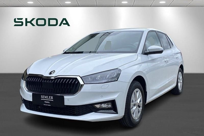Hvid Brugt 2023 Skoda Fabia Selection Hatchback | 229.900 kr. - Billede 1/4