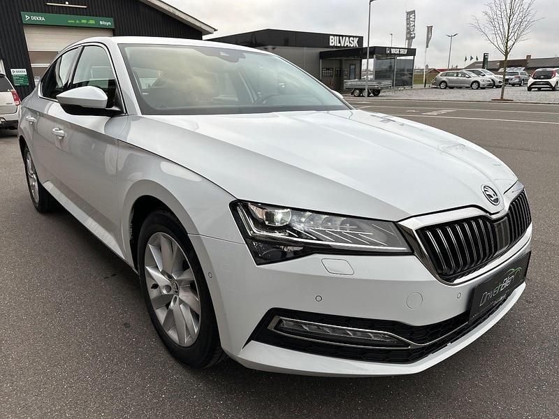 Brugt Skoda Superb Style 150 HK (110 kW) 2020 Hvidmetal Hatchback