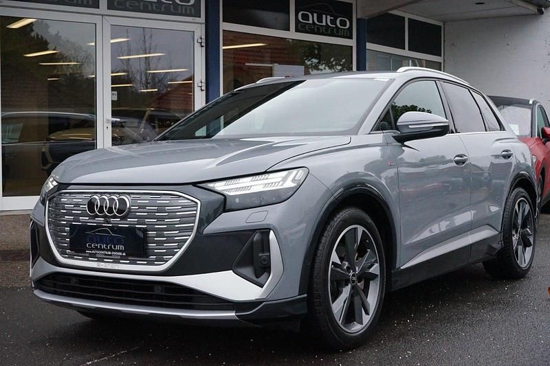 Grå Brugt 2023 Audi Q4 e-tron S-Line SUV | 329.900 kr. (Fair pris) - Billede 1/4