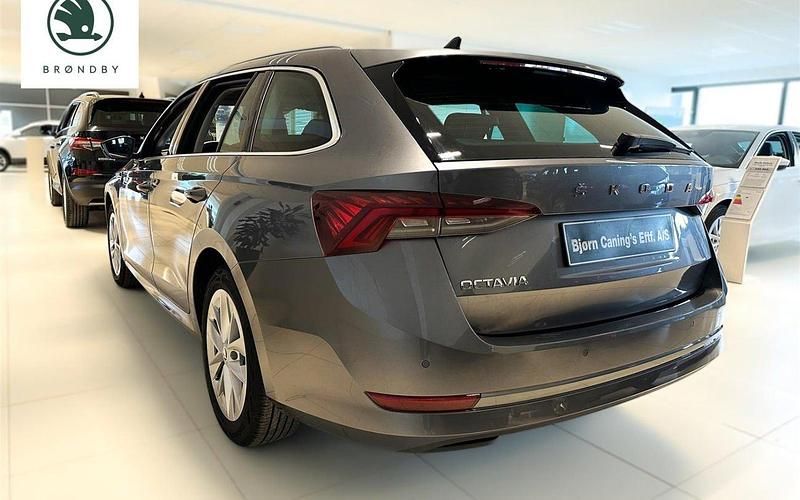 Brugt Skoda Octavia Style 150 HK (110 kW) 2022 Gråmetal Stationcar