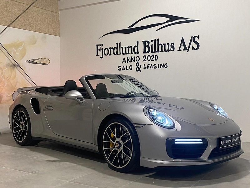 Brugt Porsche 911 Turbo S Cabriolet 580 HK (426 kW) 2016 Sølvmetal Cabriolet