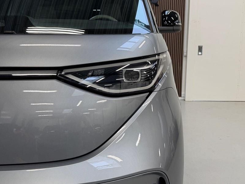 Brugt VW ID. Buzz Pro 150 kW (204 HK) 2023 Sølvmetal MPV