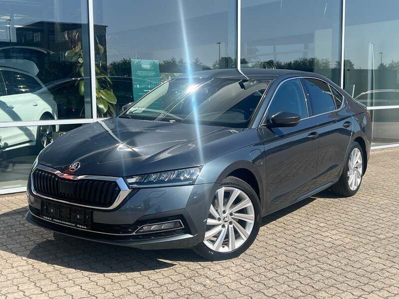 Koksmetal Brugt 2021 Skoda Octavia Hatchback | 189.900 kr. (Fair pris) - Billede 1/4