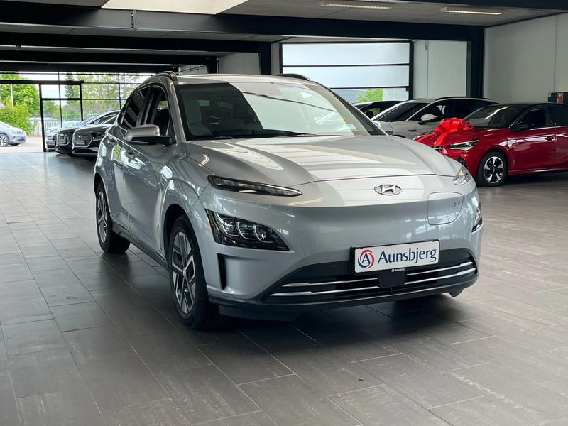 Hvid Brugt 2022 Hyundai Kona Essential SUV | 145.500 kr. (Fair pris) - Billede 1/3