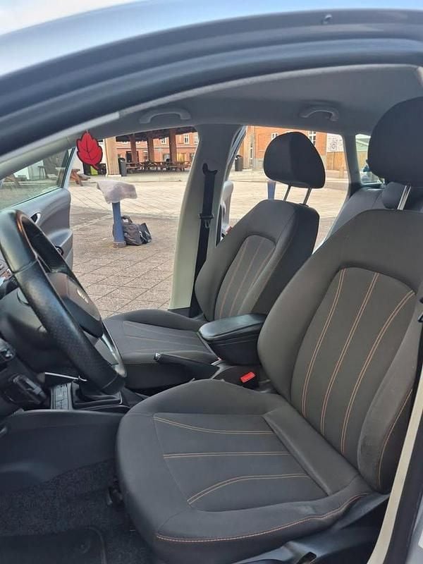 Brugt Seat Ibiza 75 HK (55 kW) 2010