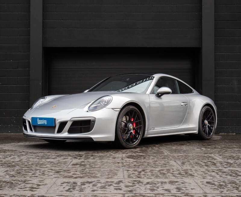 Sølvmetal Brugt 2017 Porsche 911 Carrera 4 GTS Coupe | 11.551 kr. - Billede 1/4