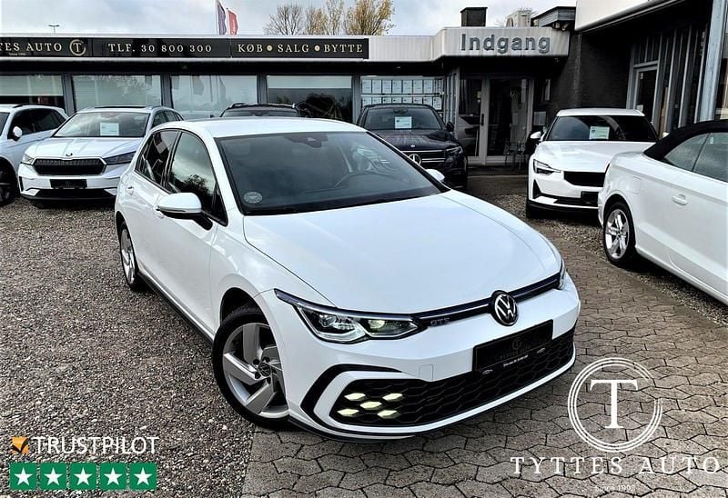 Hvidmetal Brugt 2021 VW Golf VIII GTE Hatchback | 229.800 kr. (Fair pris) - Billede 1/4