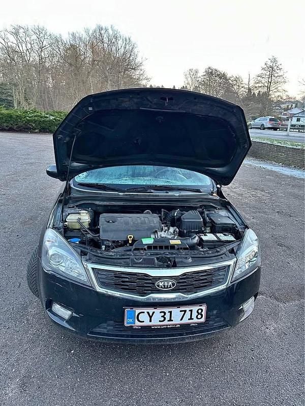 Brugt 2010 Kia Ceed Hatchback | 20.000 kr. (God pris) - Billede 1/4