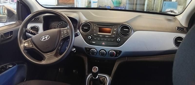 Hvid Brugt 2015 Hyundai i10 Comfort Hatchback | 34.000 kr. (Fair pris) - Billede 1/7