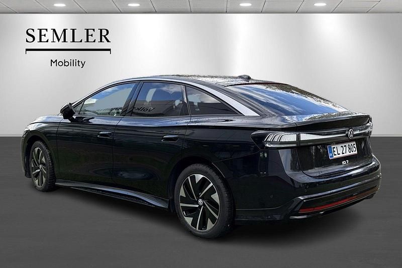 Brugt VW ID.7 Style 210 kW (286 HK) 2025 Sortmetal Hatchback