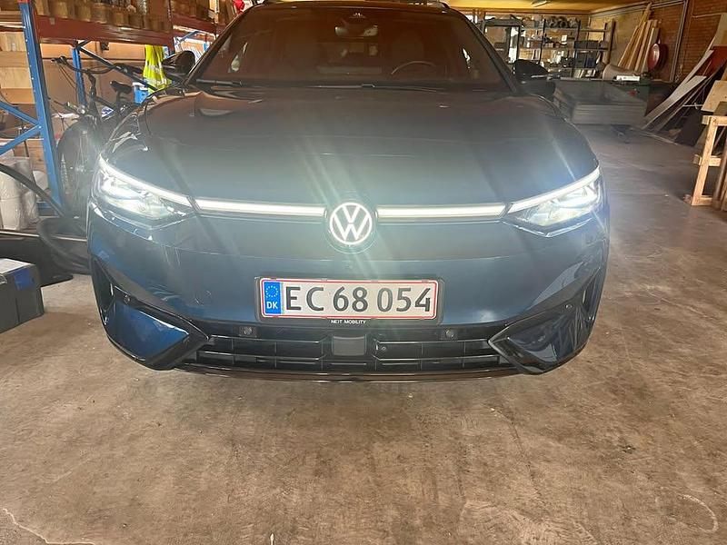Blå Brugt 2024 VW ID.7 Style Stationcar | 399.000 kr. (God pris) - Billede 1/4