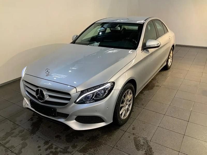 Sølvmetal Brugt 2014 Mercedes C200 Sedan | 134.900 kr. (Fair pris) - Billede 1/4