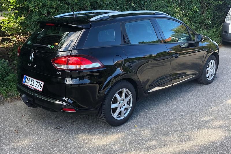 Brugt Renault Clio GrandTour Expression 75 HK (55 kW) 2016 Sort Stationcar