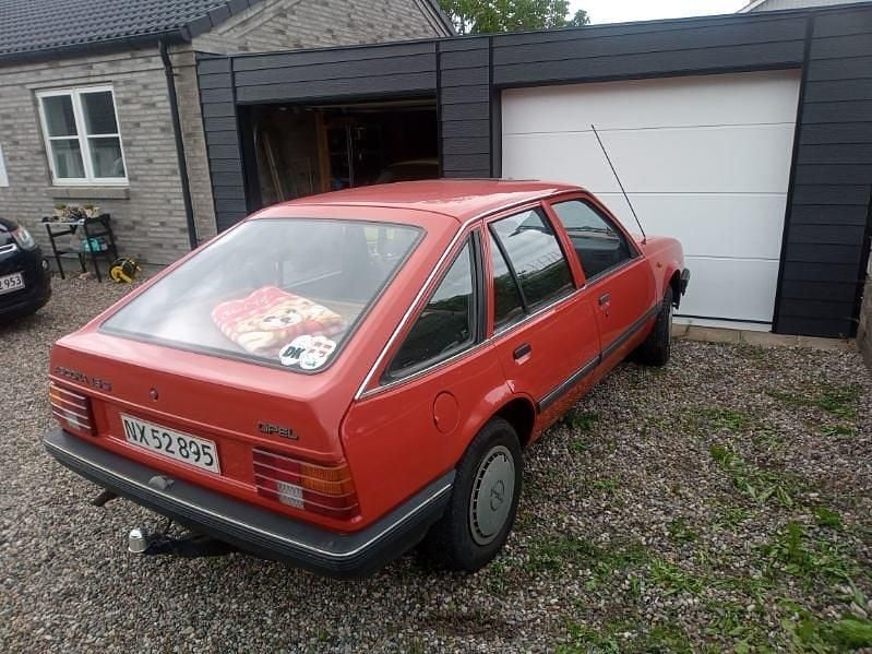 Brugt Opel Ascona 1983 Hatchback