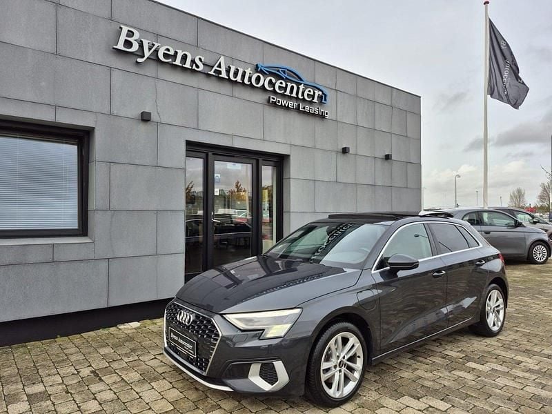 Koksmetal Brugt 2020 Audi A3 Sportback e-tron Prestige Sedan | 239.900 kr. (Lidt for dyr) - Billede 1/4