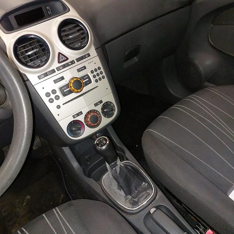 Brugt Opel Corsa 80 HK (58 kW) 2008 Hatchback