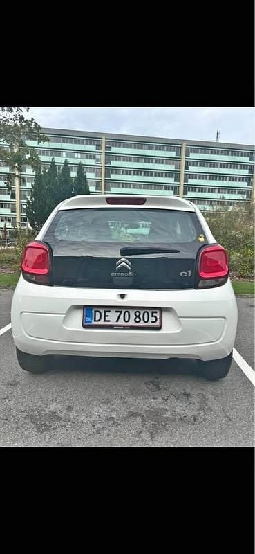 Hvid Brugt 2017 Citroën C1 PureTech Hatchback | 49.999 kr. (God pris) - Billede 1/4