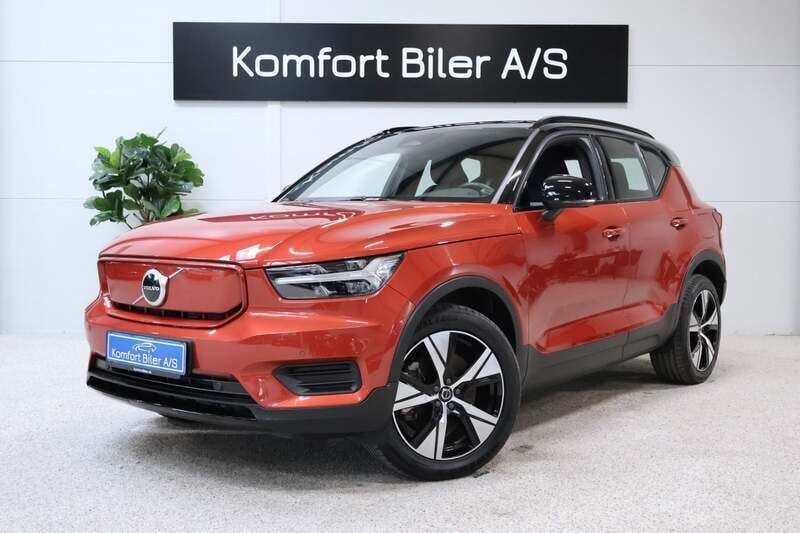 Rødmetal Brugt 2022 Volvo XC40 Core SUV | 233.700 kr. (God pris) - Billede 1/4