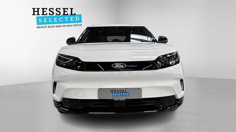 Ny Ford Capri Premium 210 kW (286 HK) 2025 Frozen white SUV