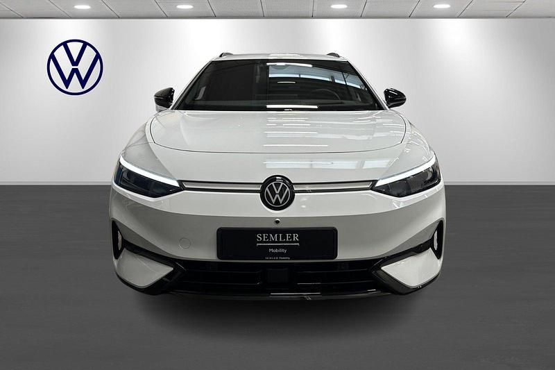 Brugt VW ID.7 Style 210 kW (286 HK) 2025 Hvidmetal Stationcar