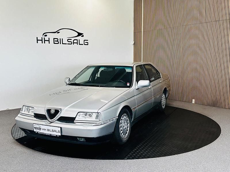 Sølvmetal Brugt 1993 Alfa Romeo 164 Sedan | 99.700 kr. - Billede 1/4