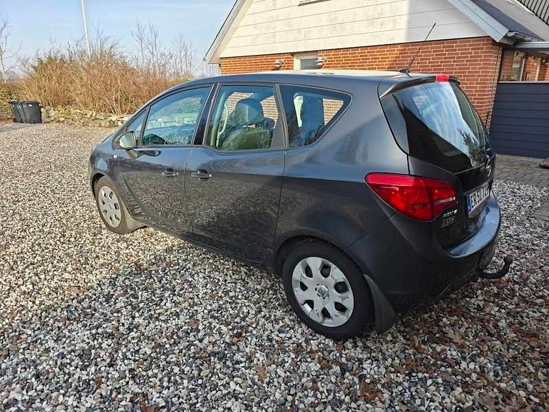 Brugt Opel Meriva 75 HK (55 kW) 2010 MPV