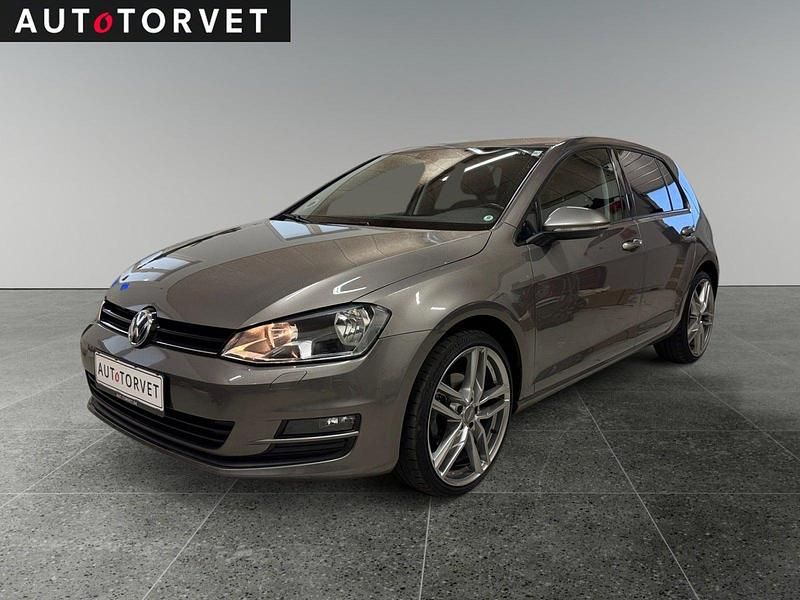 Champagnemetal Brugt 2014 VW Golf VII Comfortline Hatchback | 77.700 kr. (God pris) - Billede 1/4