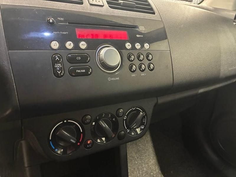 Brugt Suzuki Swift 92 HK (67 kW) 2005 Hatchback